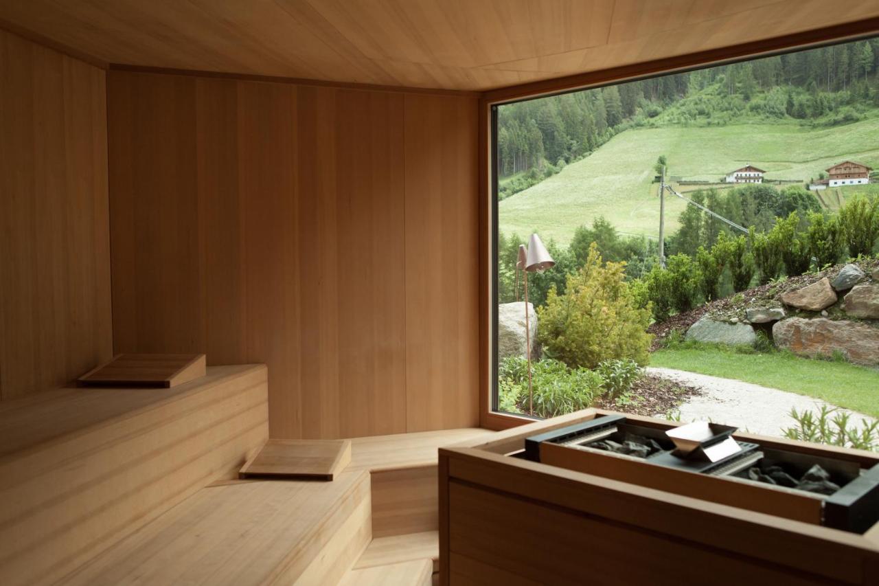 Hotel Buehelwirt San Giacomo in Valle Aurina Esterno foto